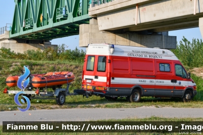 Iveco Daily III serie
Vigili del Fuoco
Comando Provinciale di Bologna
Nucleo Soccorso Salvamento Acquatico
Allestimento EDM Forlì
VF 21493
Parole chiave: Iveco Daily_IIIserie VF21493