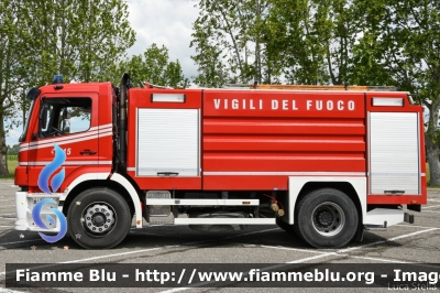 Mercedes-Benz Atego 1828 I serie
Vigili del Fuoco
Comando Provinciale di Bologna
Distaccamento Volontario di San Pietro in Casale
AutoBottePompa allestimento Bai
VF 21515
Parole chiave: Mercedes-Benz Atego_1828_Iserie VF21515