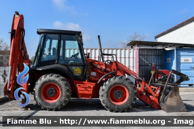 JCB 4CX
Vigili del Fuoco
Comando Provinciale di Ferrara
G.O.S. (Gruppo Operativo Speciale) 
Emilia Romagna
VF 21657
Parole chiave: JCB 4CX VF21657