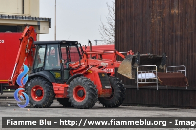 JCB 4CX
Vigili del Fuoco
Comando Provinciale di Ferrara
Colonna Mobile Regionale
Movimento Terra
VF 21657
Parole chiave: JCB 4CX VF21657