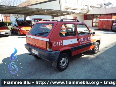 Fiat Panda 4x4 II serie
 Vigili del Fuoco
 Comando Provinciale di Bologna
 Servizio Telecomunicazioni
 VF 21771
Parole chiave: Fiat Panda_4x4_IIserie VF21771