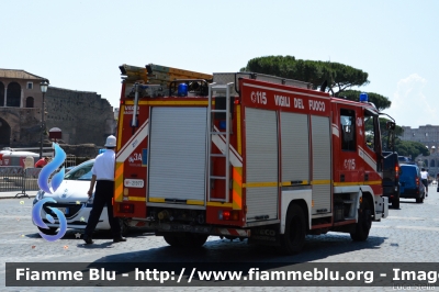 Iveco City2000 100E21 I serie
Vigili del Fuoco
Comando Provinciale di Roma
Distaccamento Cittadino Tuscolano I
Roma
AutoPompaSerbatoio allestimento Iveco-Magirus
VF 21977
Parole chiave: Iveco City2000_100E21_Iserie VF21977 Festa_della_Repubblica_2015