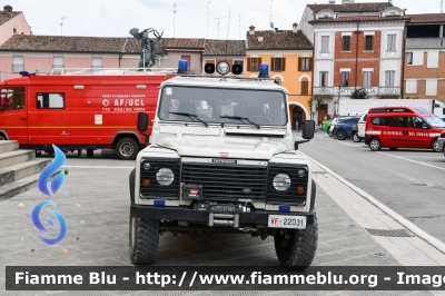 Land Rover Defender 130
Vigili del Fuoco
Comando Provinciale di Modena
Distaccamento Volontario di Fanano
Allestimento DiviTec
VF 22031
Parole chiave: Land-Rover Defender_130 VF22031 