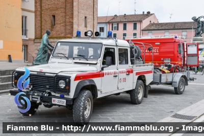 Land Rover Defender 130
Vigili del Fuoco
Comando Provinciale di Modena
Distaccamento Volontario di Fanano
Allestimento DiviTec
VF 22031
Parole chiave: Land-Rover Defender_130 VF22031 