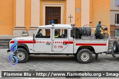 Land Rover Defender 130
Vigili del Fuoco
Comando Provinciale di Modena
Distaccamento Volontario di Fanano
Allestimento DiviTec
VF 22031
Parole chiave: Land-Rover Defender_130 VF22031 