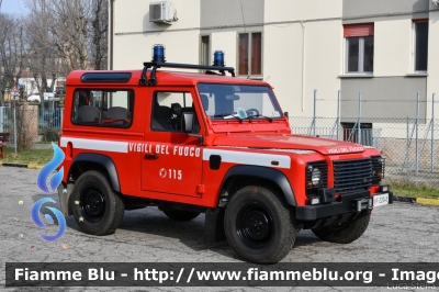 Land Rover Defender 90
Vigili del Fuoco
Comando Provinciale di Bologna
Distaccamento Volontario di San Pietro in Casale
VF 22045
Parole chiave: Land-Rover Defender_90 VF22045