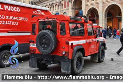 Land Rover Defender 90
Vigili del Fuoco
Comando Provinciale di Bologna
Distaccamento Volontario di San Pietro in Casale
Fornitura Regione Emilia Romagna
VF 22045
Parole chiave: Land-Rover Defender_90 VF22045