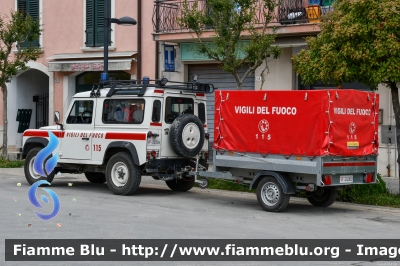 Land Rover Defender 90
Vigili del Fuoco
Comando Provinciale di Modena
Distaccamento Volontario di Finale Emilia
Fornitura Regione Emilia Romagna
VF 22504
Parole chiave: Land-Rover Defender_90 VF22504