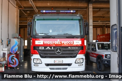 Mercedes-Benz Actros 1841 II serie
Vigili del Fuoco
Comando Provinciale di Ravenna
Distaccamento Permanente di Lugo
Allestimento BAI
Ricondizionato Fortini
VF 22615
Parole chiave: Mercedes-Benz Actros_1841_IIserie VF22615