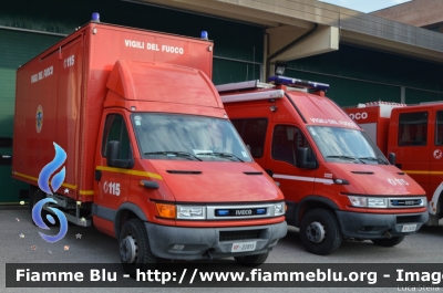 Iveco Daily III Serie
Vigili del Fuoco
Comando Provinciale di Ferrara
Nucleo NBCR
VF 22815
Parole chiave: Iveco Daily_IIISerie VF22815 Befana_2018