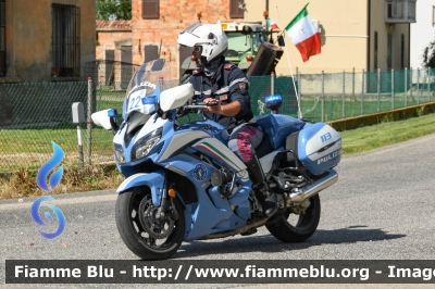 Yamaha FJR 1300 II serie
Polizia di Stato
Polizia Stradale
Allestimento Elevox
in scorta al Giro d'Italia 2024
Moto 22
Parole chiave: Yamaha FJR_1300_IIserie Giro_D_Italia_2024