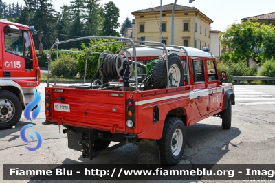 Land Rover Defender 130
Vigili del Fuoco
Comando Provinciale di Bologna
Distaccamento Volontario di Bazzano
Comprensorio della Valsamoggia
VF 23004
Parole chiave: Land-Rover Defender_130 VF23004