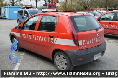 Fiat Punto III serie
Vigili del Fuoco
Comando Provinciale di Ravenna
VF 23058
Santa Barbara 2014 Ravenna
Parole chiave: Fiat Punto_IIIserie VF23058 Santa_Barbara_2014