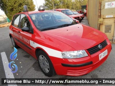 Fiat Stilo II serie
Vigili del Fuoco
Comando Provinciale di Lucca
VF 23115
Parole chiave: Fiat Stilo_IIserie VF23115