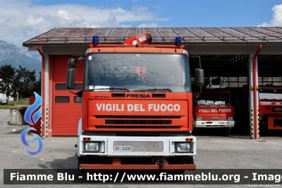 Fresia F260R 6x4
Vigili del Fuoco
Comando Provinciale di Belluno
VF 23261
Parole chiave: Fresia F260R_6x4 VF23261