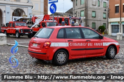  Fiat Stilo II serie
Vigili del Fuoco
Comando Provinciale di Ferrara
Distaccamento Volontario di Copparo
VF 23761 
Parole chiave:  Fiat Stilo_IIserie VF23761 Santa_BArbara_2022