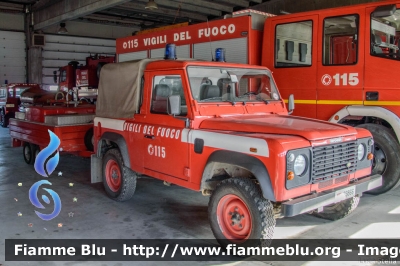 Land Rover Defender 90
Vigili del Fuoco
Comando Provinciale di Ferrara
Carro Schiuma
VF 23866
Parole chiave: Land-Rover Defender_90 VF23866