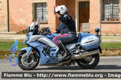 Yamaha FJR 1300 II serie
Polizia di Stato
Polizia Stradale
Allestimento Elevox
in scorta al Giro d'Italia 2024
Moto 23
Parole chiave: Yamaha FJR_1300_IIserie Giro_D_Italia_2024