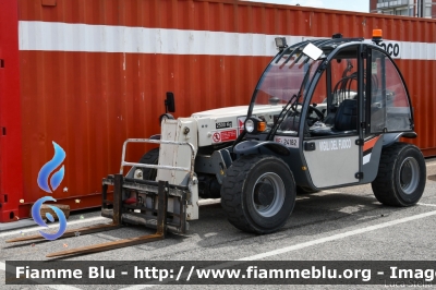 Terex Telelift 2506
Vigili del Fuoco
Comando Provinciale di Firenze
Colonna Mobile Toscana
VF 24182
Parole chiave: Terex Telelift_2506 VF24182