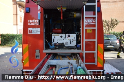 Iveco Daily III serie
Vigili del Fuoco
Comando Provinciale di Bologna
Distaccamento Volontario di San Pietro in Casale 
Polisoccorso allestimento Iveco-Magirus
VF 24198
Parole chiave: Iveco Daily_IIIserie VF24198