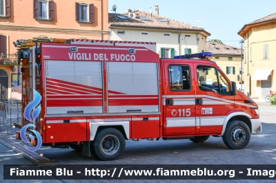 Iveco Daily III serie
Vigili del Fuoco
Comando Provinciale di Bologna
Distaccamento Volontario di San Pietro in Casale 
Polisoccorso allestimento Iveco-Magirus
VF 24198
Parole chiave: Iveco Daily_IIIserie VF24198 Festa_Della_Repubblica_2018