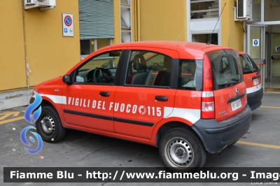 Fiat Nuova Panda 4x4 I serie
Vigili del Fuoco
Comando Provinciale di Modena
VF 24317
Parole chiave: Fiat Nuova_Panda_4x4_Iserie VF24317