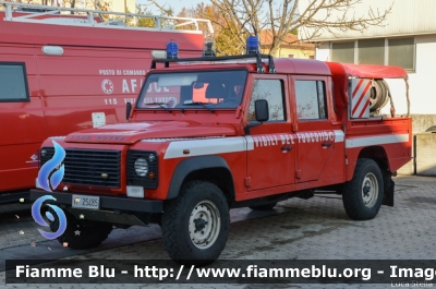 Land Rover Defender 130
Vigili del Fuoco
Comando Provinciale di Forlì Cesena
Distaccamento Volontario di Modigliana
III fornitura Regione Emilia Romagna
VF 25485
Parole chiave: Land-Rover Defender_130 VF25485 Santa_BArbara_2017