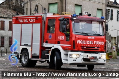 Iveco EuroCargo SuperCity 120E24 II serie
Vigili del Fuoco
Comndo Provinciale di Ferrara
Distaccamento Volontario di Copparo
AutoPompaSerbatoio allestimento Iveco-Magirus
VF 24530
Parole chiave: Iveco EuroCargo_SuperCity_120E24_IIserie VF24530 Santa_Barbara_2022