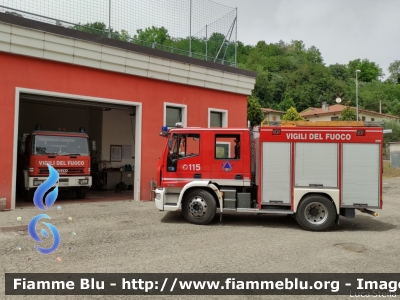 Iveco EuroCargo SuperCity 120E24 II serie
Vigili del Fuoco
Comando Provinciale di Ravenna
Distaccamento Volontario di Casola Valsenio (RA)
AutoPompaSerbatoio allestimento Iveco-Magirus
VF 24531
Parole chiave: Iveco EuroCargo_SuperCity_120E24_IIserie  VF24531