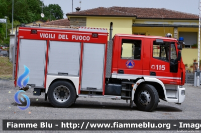 Iveco EuroCargo SuperCity 120E24 II serie
Vigili del Fuoco
Comando Provinciale di Ravenna
Distaccamento Volontario di Casola Valsenio (RA)
AutoPompaSerbatoio allestimento Iveco-Magirus
VF 24531
Parole chiave: Iveco EuroCargo_SuperCity_120E24_IIserie VF24531