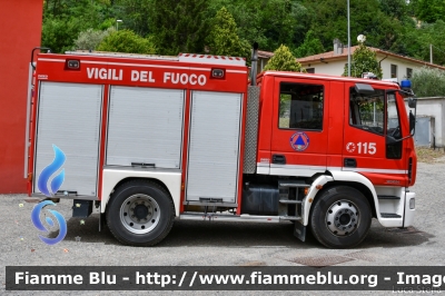 Iveco EuroCargo SuperCity 120E24 II serie
Vigili del Fuoco
Comando Provinciale di Ravenna
Distaccamento Volontario di Casola Valsenio (RA)
AutoPompaSerbatoio allestimento Iveco-Magirus
VF 24531
Parole chiave: Iveco EuroCargo_SuperCity_120E24_IIserie VF24531