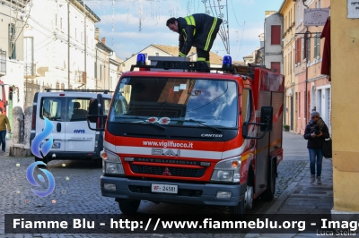 Mitsubishi Canter II serie
Vigili del Fuoco
Comando Provinciale di Ferrara
Distaccamento Permanente di Comacchio
AutoPompaSerbatoio allestimento Bai I fornitura
VF 24581
Parole chiave: Mitsubishi Canter_IIserie VF24581