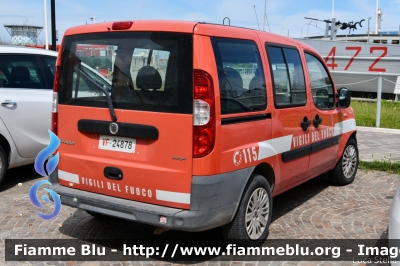 Fiat Doblò II serie
Vigili del Fuoco
Comando Provinciale di Roma
SCA - Scuole Centrali Antincendio
di Roma Capannelle
VF 24878
Parole chiave: Fiat Doblò_IIserie VF24878