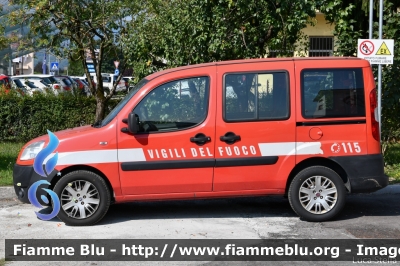 Fiat Doblò II serie
Vigili del Fuoco
Comando Provinciale di Belluno
Distaccamento Permanente di Feltre
VF 24957
Parole chiave: Fiat Doblò_IIserie VF24957