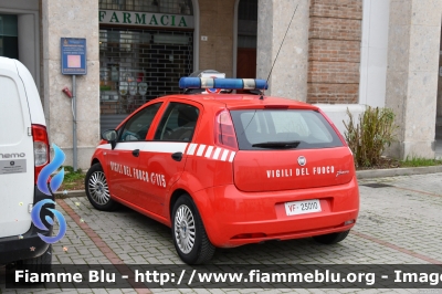 Fiat Grande Punto
Vigili del Fuoco
Comando Provinciale di Ferrara
Distaccamento Volontario di Copparo
VF 25010
Parole chiave: Fiat Grande_Punto VF25010