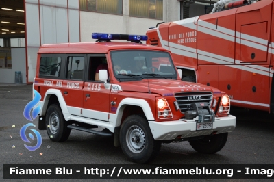 Iveco Massif
Vigili del Fuoco
Comando Provinciale di Brescia
Distaccamento Volontario di Chiari
VF 25390
Parole chiave: Iveco Massif VF25390 Reas_2014