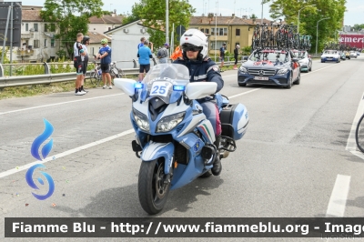 Yamaha FJR 1300 II serie
Polizia di Stato
Polizia Stradale
Allestimento Elevox
in scorta al Giro d'Italia 2021
Moto "25"
Parole chiave: Yamaha FJR_1300_IIserie  Giro_D_Italia_2021