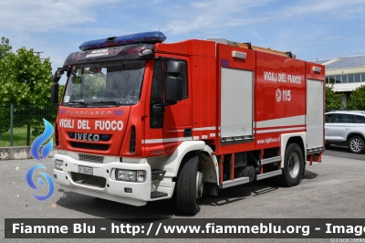 Iveco EuroCargo 180E30 III serie
Vigili del Fuoco
Comando Provinciale di Forlì Cesena
Distaccamento Volontario di Savignano sul Rubicone
AutoBottePompa allestimento Iveco-Magirus
VF 26472
Parole chiave: Iveco EuroCargo_180E30_IIIserie VF26472