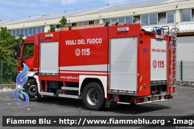 Iveco EuroCargo 180E30 III serie
Vigili del Fuoco
Comando Provinciale di Forlì Cesena
Distaccamento Volontario di Savignano sul Rubicone
AutoBottePompa allestimento Iveco-Magirus
VF 26472
Parole chiave: Iveco EuroCargo_180E30_IIIserie VF26472