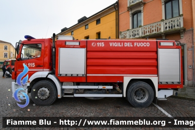 Mercedes-Benz Atego 1828 I serie
Vigili del Fuoco
Comando Provinciale di Ferrara
Distaccamento Volontario di Bondeno (FE)
AutoBottePompa allestimento Bai
Ricondizionata Carrozzeria Fortini
VF 26574
Parole chiave: Mercedes-Benz Atego_1828_Iserie VF26574