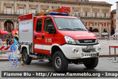 Iveco Daily 55S17 4x4 IV serie restyle
Vigili del Fuoco
Comando Provinciale di Bologna
Nucleo USAR
Allestimento MAgirus
VF 26713
Parole chiave: Iveco Daily_55S17_4x4_IVserie_restyle VF26713 Santa_Barbara_2023