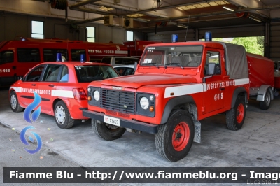 Land Rover Defender 90
Vigili del Fuoco
Comando Provinciale di Parma
VF 23869
Parole chiave: Land-Rover Defender_90 VF23869