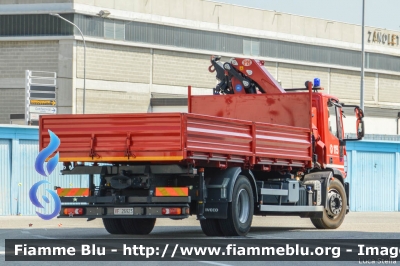 Iveco EuroCargo 180E30 III serie
Vigili del Fuoco
Comando Provinciale di Padova
Autocarro con gru PM allestimento Iveco-Magirus
VF26923
Parole chiave: Iveco EuroCargo_180E30_IIIserie VF26923