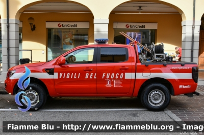 Ford Ranger VIII serie
Vigili del Fuoco
Comando Provinciale di Bologna
Distaccamento Volontario di San Pietro in Casale
Allestimento RosenFire
VF 26941
Parole chiave: Ford Ranger_VIIIserie VF26941