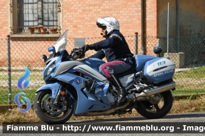 Yamaha FJR 1300 II serie
Polizia di Stato
Polizia Stradale
Allestimento Elevox
in scorta al Giro d'Italia 2024
Moto 26
Parole chiave: Yamaha FJR_1300_IIserie Giro_D_Italia_2024 