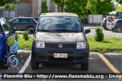 Fiat Nuova Panda 4x4 I serie
Vigili del Fuoco
Comando Provinciale di Reggio Emilia
Distaccamento Permanente di Sant'Ilario d'Enza
VF 27142
Parole chiave: Fiat Nuova_Panda_4x4_Iserie VF27142