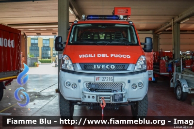 Iveco Daily 55S17 4x4 IV serie restyle
Vigili del Fuoco
Comando Provinciale di Padova
Colonna Mobile Regionale
Polisoccorso allestimento Iveco-Magirus
III fornitura con scritta "Magirus"
VF 27216
Parole chiave: Iveco Daily_55S17_4x4_IVserie_restyle VF27216