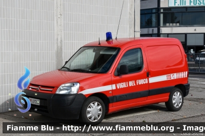 Citroen Berlingo II serie
Vigili del Fuoco
Comando Provinciale di Forlì Cesena
Distaccamento Permanente di Cesena
VF 27245
Parole chiave: Citroen Berlingo_IIserie VF27245