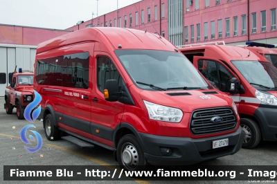 Ford Transit VIII serie
Vigili del Fuoco
Comando Provinciale di Ravenna
Allestimento Focaccia
VF 27413
Santa Barbara 2016 Ravenna
Parole chiave: Ford Transit_VIIIserie VF27478 Santa_Barbara_2016