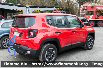 Jeep Renegade
Vigili del Fuoco
Comando Provinciale di Ravenna
VF 27741
Santa Barbara 2016 Ravenna
Parole chiave: Jeep Renegade VF27741 Santa_Barbara_2016